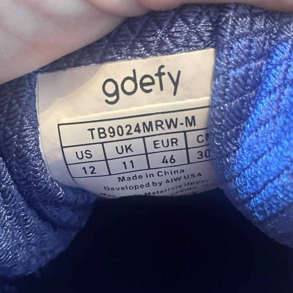 Men’s GDefy Gravity Veroshock shoes - Picture 4 of 5